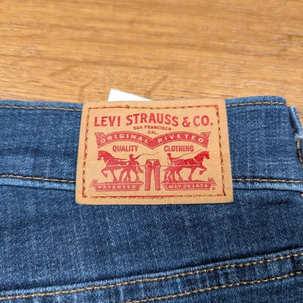 Levis Classic Bootcut Jeans Womens 16W Blue Mid Rise Dark Wash Stretch Denim